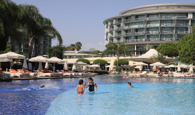 3 ayda  turizm geliri 12 milyar dolar