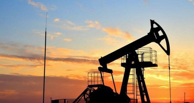 ABD petrol stoklarının yükselmesi petrol fiyatları geriledi