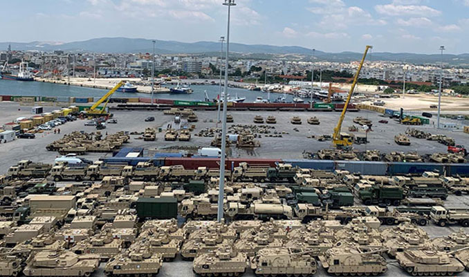 ABD’den Dedeağaç’a yüzlerce tank ve zırhlı araç sevkiyatı