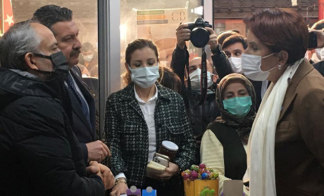 Akşener: Esnaf bu ülkenin ekonomisinin belkemiğidir