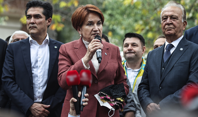 Akşener
