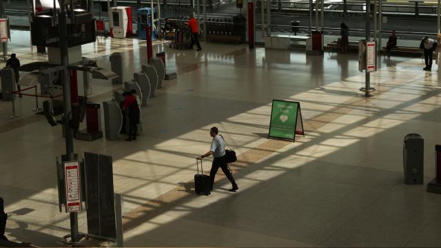 Alman havalimanları bu yıl 1,5 milyar euro zarar bekliyor