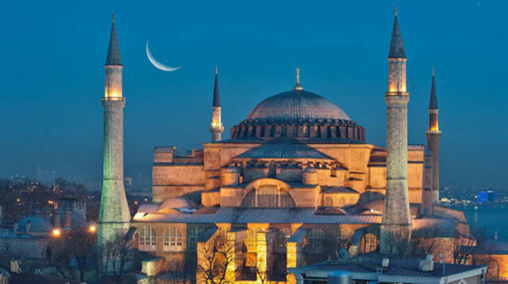 Ayasofya 24 saat ibadete açık olacak