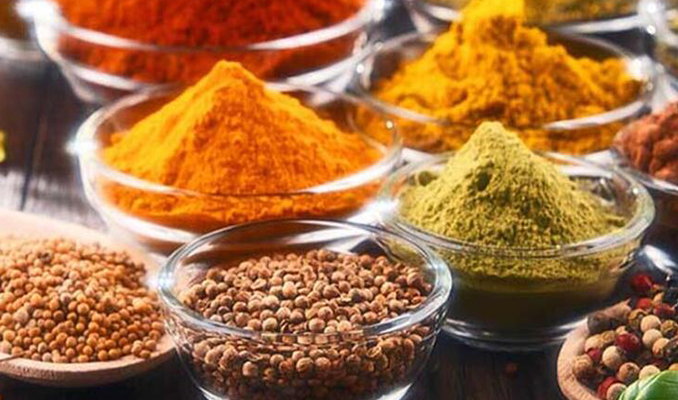 Baharat ihracatından 212 milyon dolarlık gelir