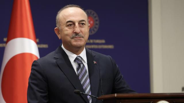 Bakan Çavuşoğlu korona virüsü atlattı