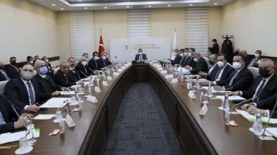 Bakan Dönmez: Enerji sektöründen daha fazla katkı bekliyoruz