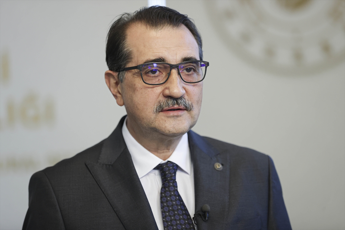 Bakan Dönmez