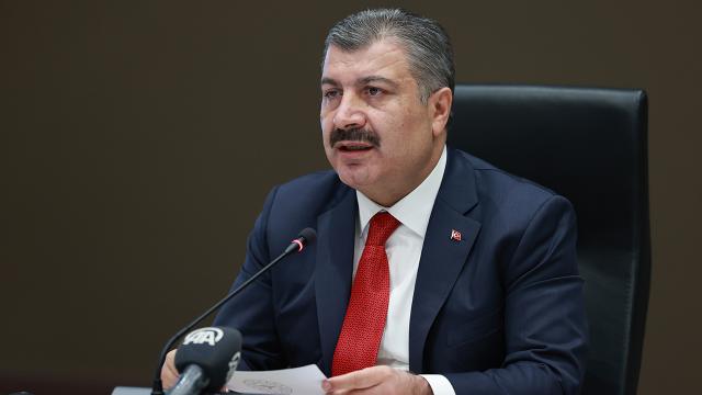 Bakan Koca gece yarısı açıkladı