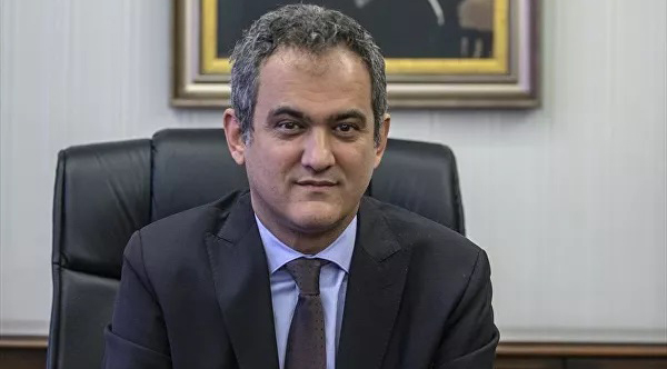 Bakan Özer yüz yüze eğitim kararını açıkladı