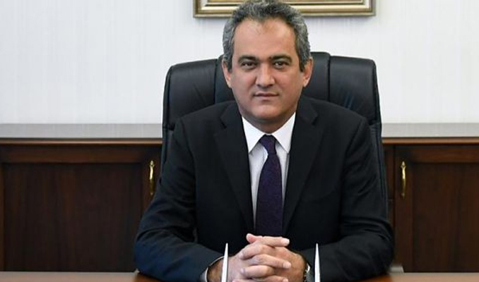 Bakan Özer