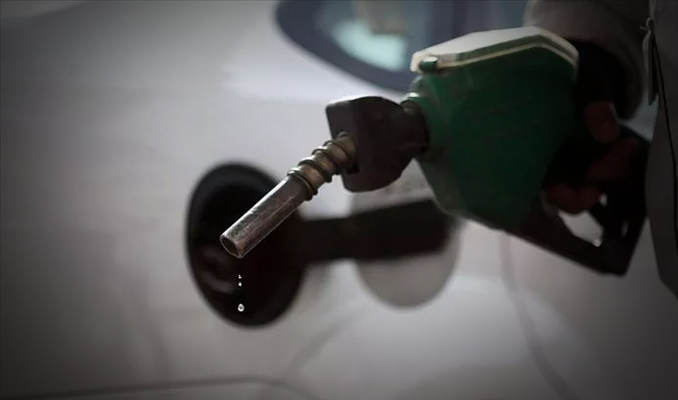 Benzine zam!