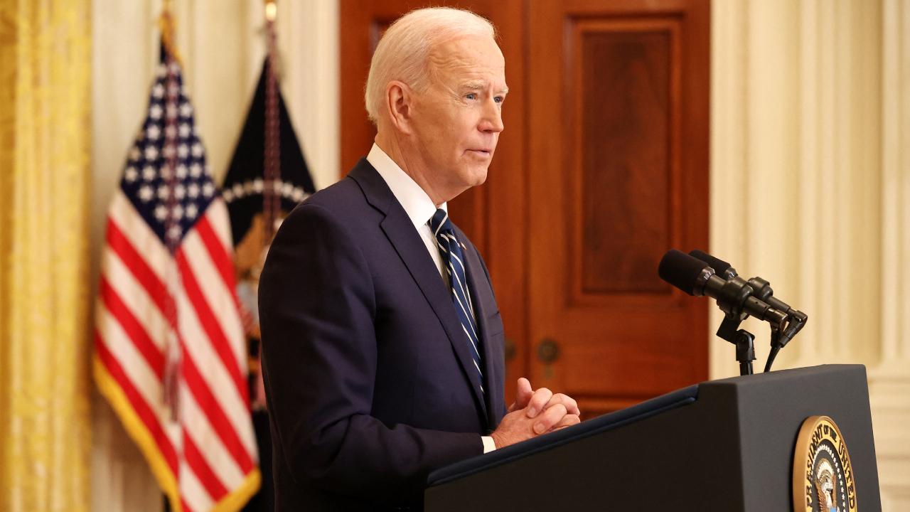 Biden seyahat planını iptal etti