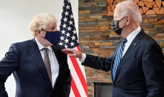 Biden ve Johnson Ukrayna krizini görüştü