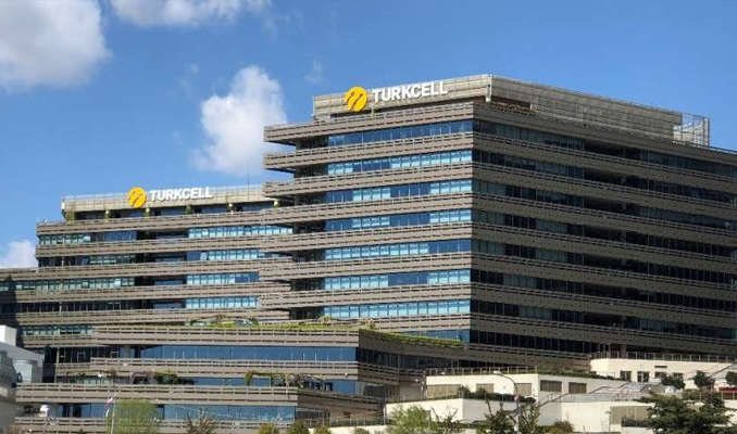 Bu atışma, Turkcell Genel Kurulunda büyür