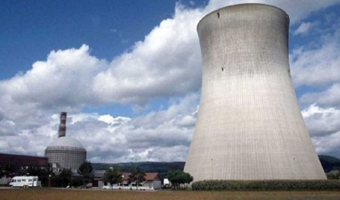 Çin, atom enerjisini seri üretime sokuyor