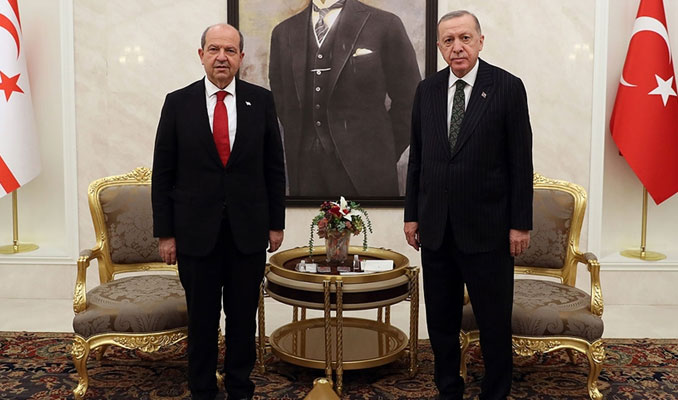 Cumhurbaşkanı Erdoğan, Ersin Tatar ile görüştü