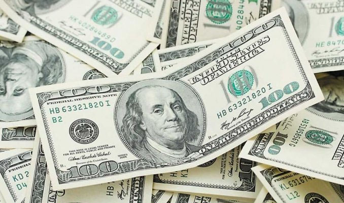 Dolar, kritik haftaya ‘zirvede’ başladı