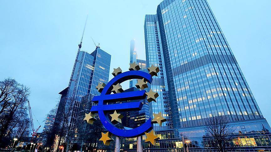 ECB piyasalara daha fazla para veriyor