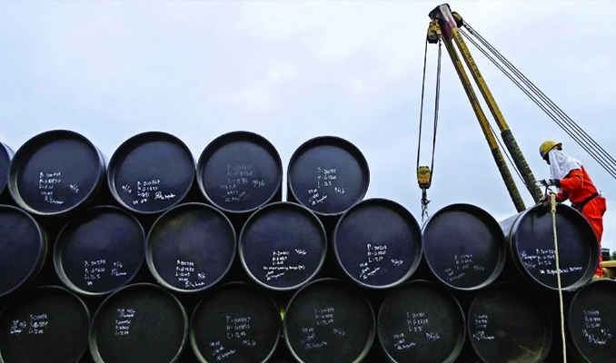 Endişe büyük, petrol kritik sınırda!
