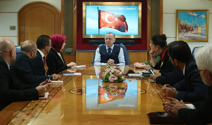 Erdoğan: Başkanlık sisteminden memnunuz, yola devam edeceğiz