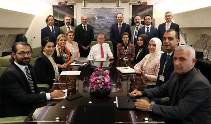 Erdoğan: Ben, seçimler zamanında yapılacak diyorum, asla geri adım yok
