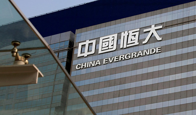 Evergrande hisseleri 11 yılın en düşüğünde