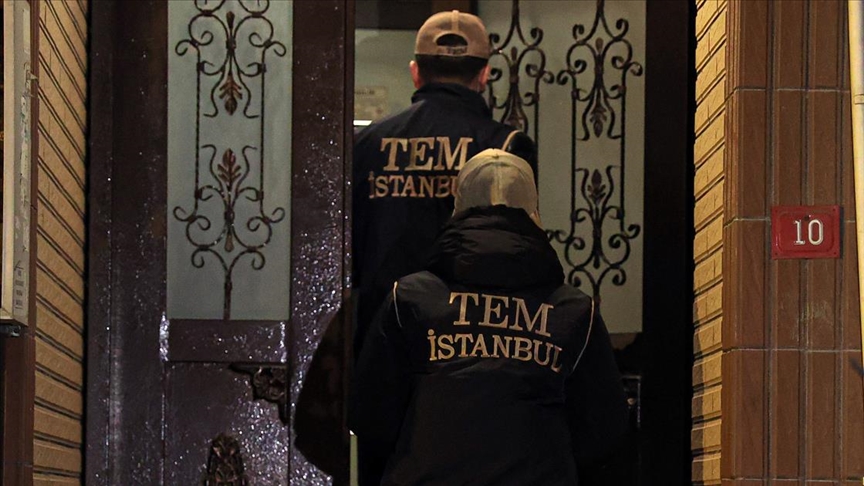FETÖ bağlantılı polislere operasyon