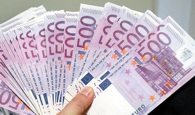 Fransa 100 milyar euroluk destek paketi açıkladı