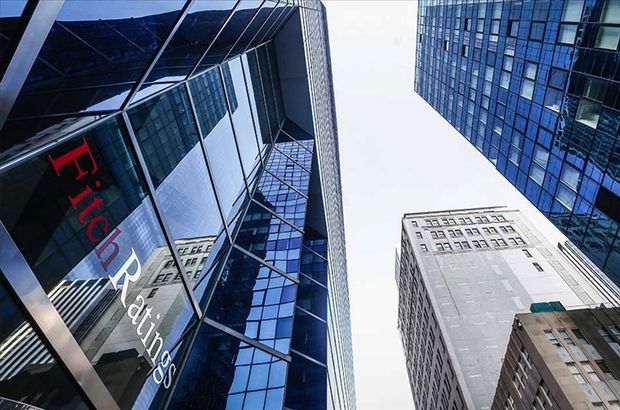 Gözler Fitch Türkiye kredi notu değerlendirmesinde