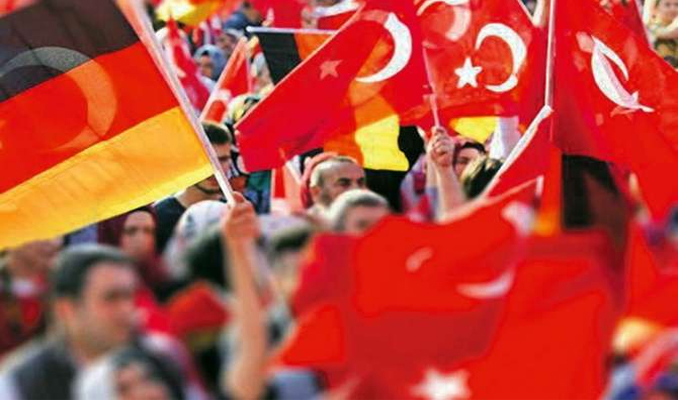 Gurbetçiler yurda dönmek istemiyor