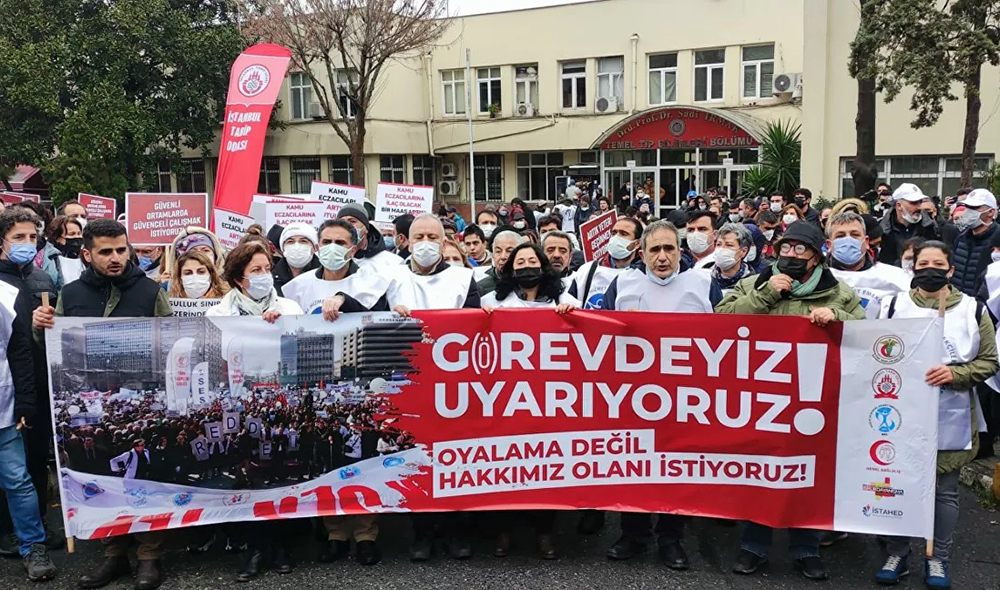 Hekimlerin tek günlük grevi başladı