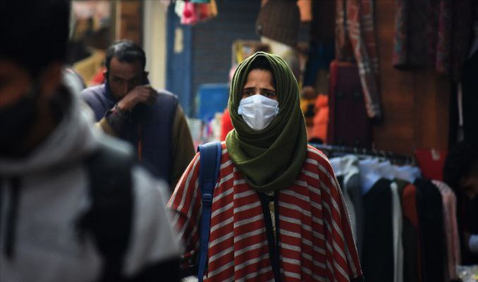 Hindistan: Başörtüsü yasakları iç meselemiz