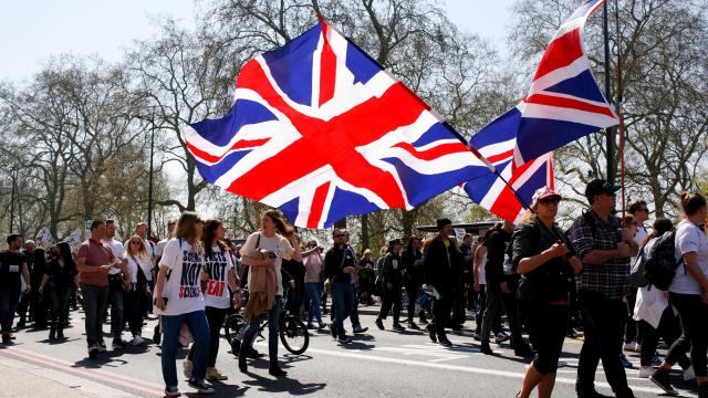 İngiltere’de işsizlik oranı geriledi