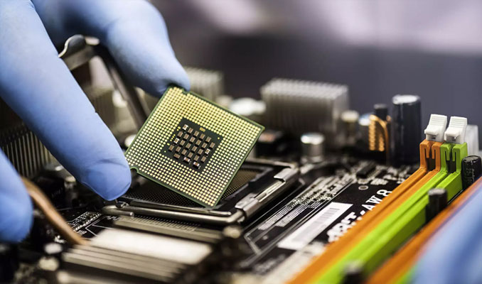Intel, iki yeni çip fabrikası için 20 milyar dolar yatırım yapacak