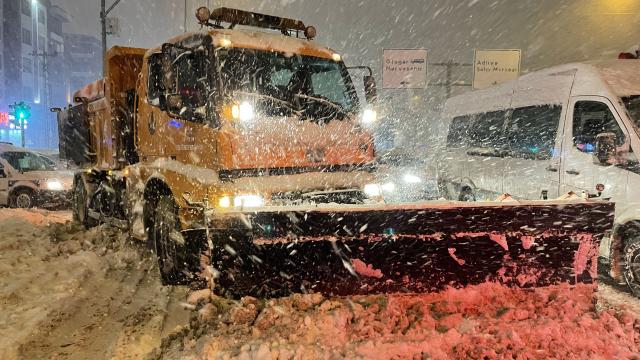 Karayolları duyurdu: 12 bin 645 personel görev yapıyor