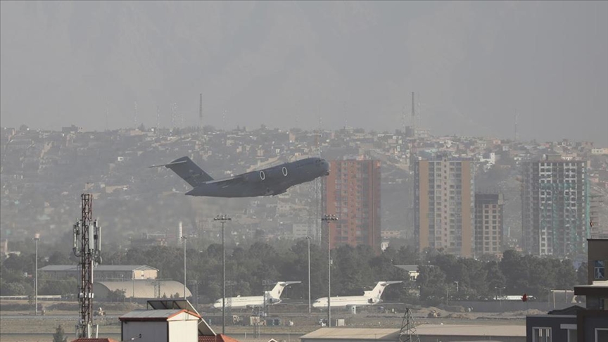 Katar Afganistan’dan tahliye uçuşlarını devam ettirebilecek