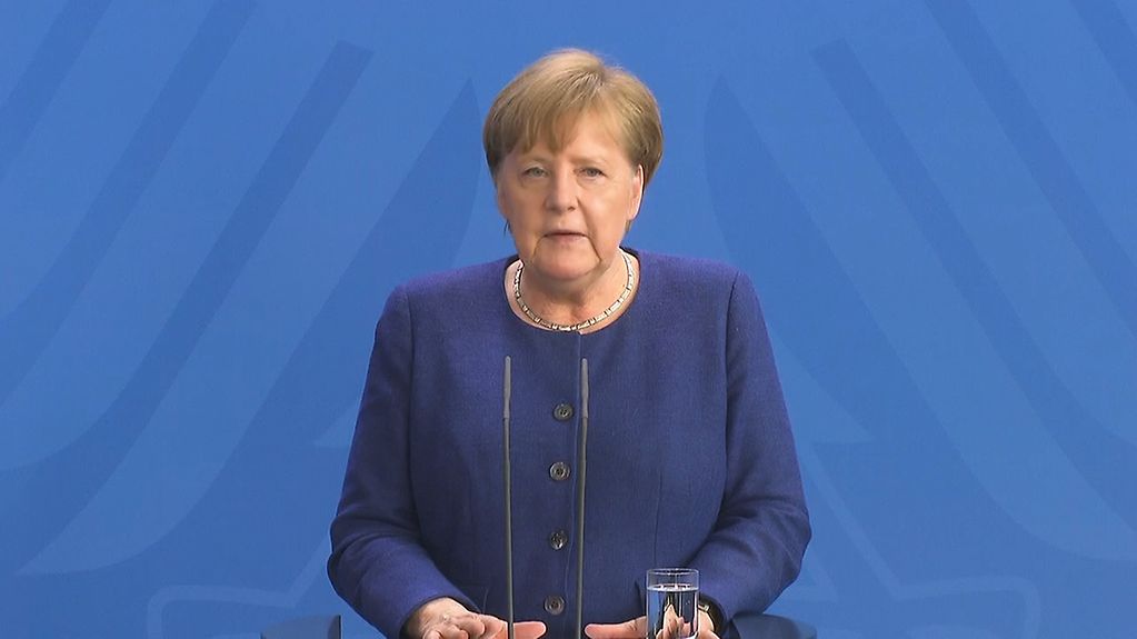 Merkel yarın Türkiye